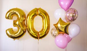 Prezent dla kobiety: Co kupić na 30-te urodziny?