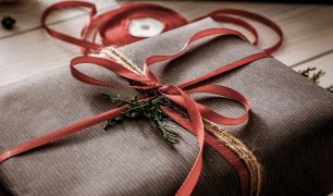 Sposób na oryginalne opakowanie prezentu