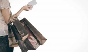 Sklep tradycyjny czy internetowy? Coraz częściej wybieramy zakupy w sieci