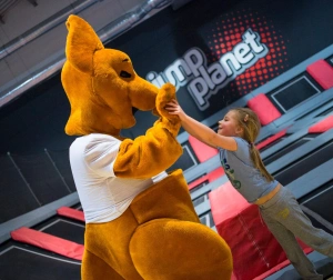 Zabawa w Parku Trampolin dla Rodziny | Wałbrzych