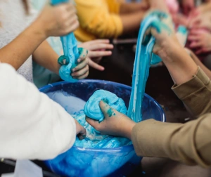 Kreatywne Warsztaty Slime dla Dzieci | Bydgoszcz