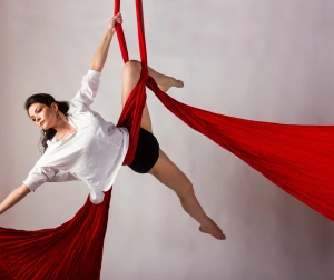 Indywidualna Lekcja Aerial Silks | Radom