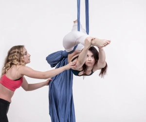 Kurs Aerial Silks dla Dziecka | Radom