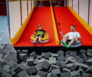 Zabawa w Parku Trampolin dla Rodziny | Łódź (okolice)