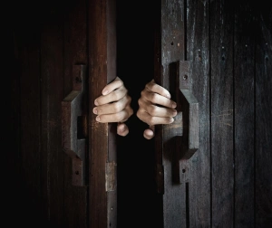 Zabawa w Escape Room dla Przyjaciół | Wiele Lokalizacji
