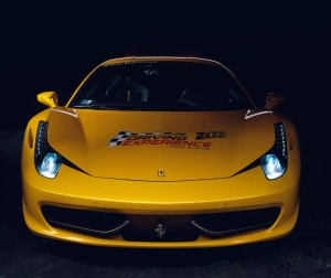 Poprowadź Ferrari 458 Italia (1 okrążenie) | Wiele Lokalizacji