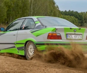 Rallyevents - poprowadź rajdówkę BMW E36 (5 okrążeń) | Olsztyn