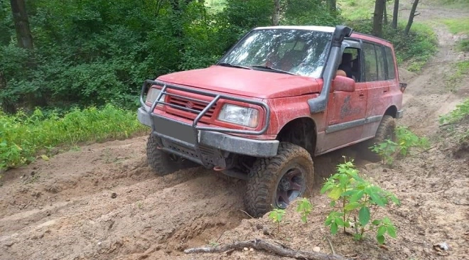 Terenowa Jazda Off Road 4x4 w fotelu pilota / pasażera (1h) | Świecie