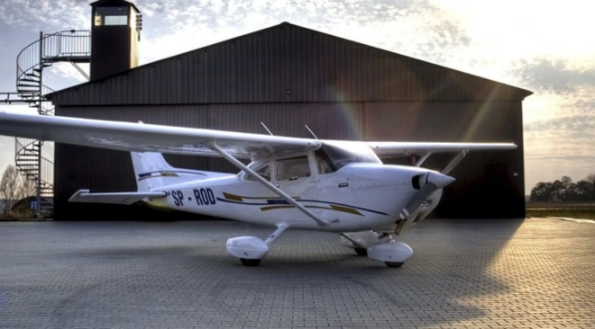 Lot Zapoznawczy Samolotem Cessna 172 dla Znajomych | Poznań (okolice)
