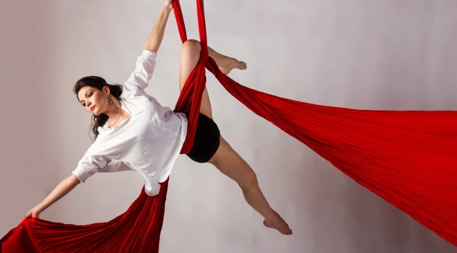 Indywidualna Lekcja Aerial Silks | Radom