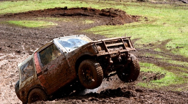 Zostań mistrzem off-roadu - voucher na szkolenie z jazdy terenowej l wiele opcji | Szczecin