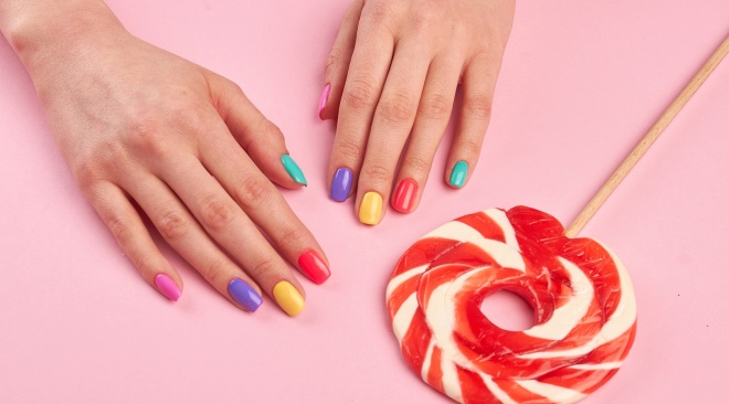 Voucher na profesjonalny manicure i pedicure | wiele opcji | Sosnowiec