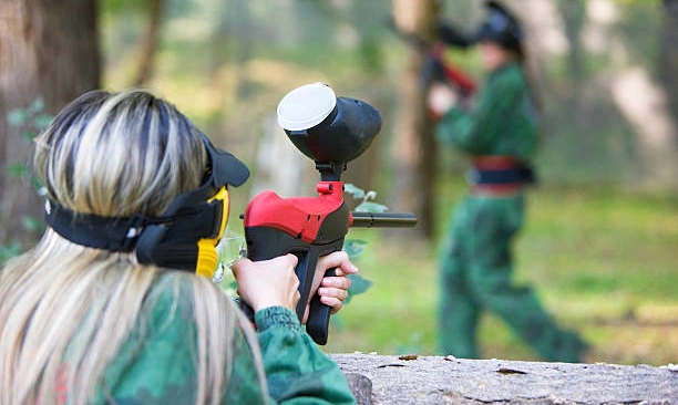 Poznaj Paintball dla Przyjaciół Plus | Ostrów Wielkopolski